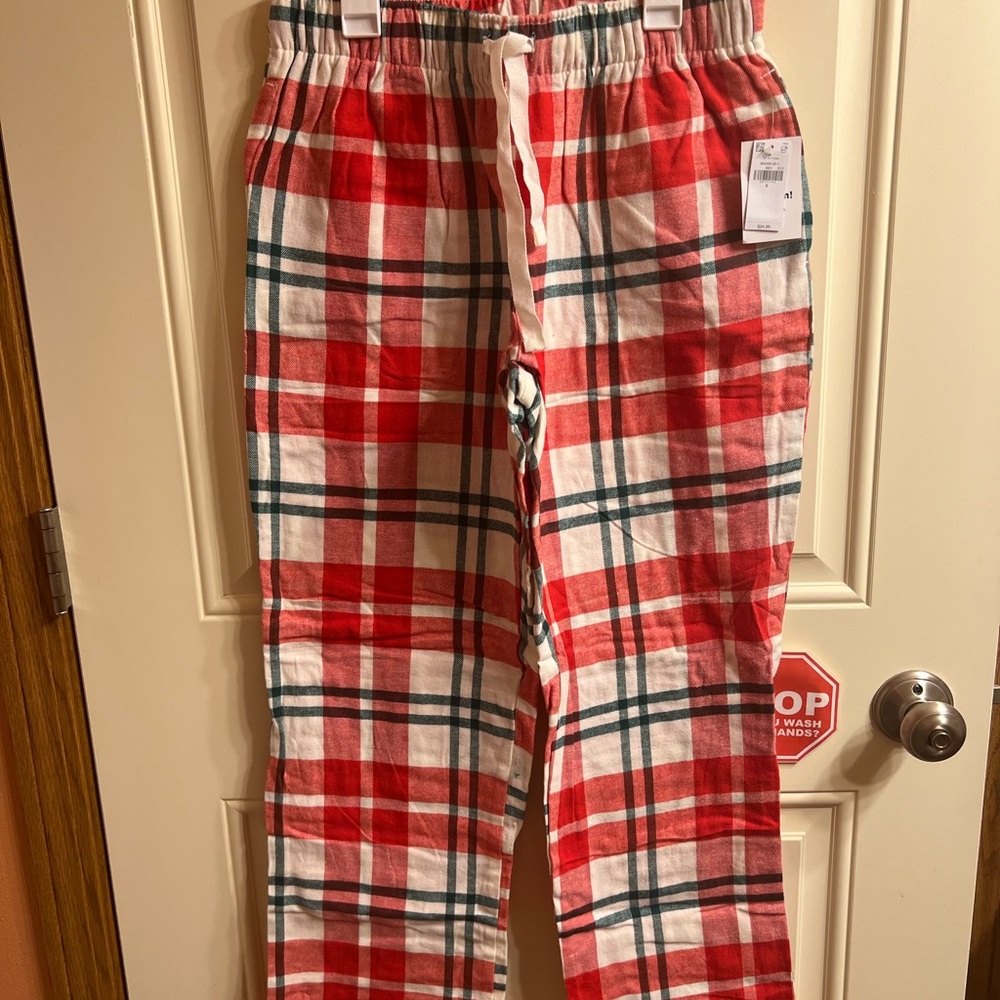 Old Navy Festive Plaid Pajama Bottoms